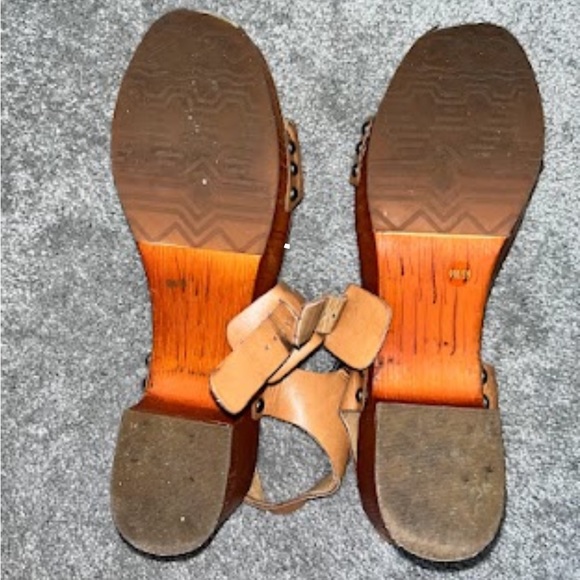 Lucky Brand Leather Hannela Wooden Studded Sandal with wooden sole. size 9/39 - Picture 10 of 13